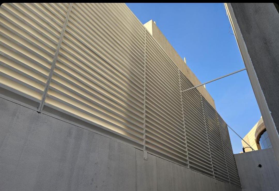 سواتر دالكون